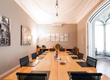Centros de negocio disponible para alquilar en Eixample 25 m², Passeig de Gràcia 12 - 11 | MatchOffice.es