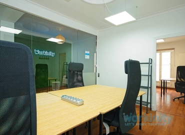 Parque empresarial disponible para alquilar en València 250 m², Carrer de Colón 42 - 3 | MatchOffice.es