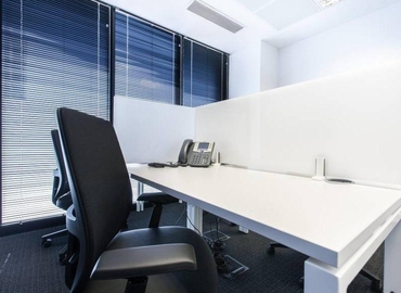 Alquile sala de reuniones equipada en Madrid Centro 300 m², Calle Leganitos 47 - 15 | MatchOffice.es