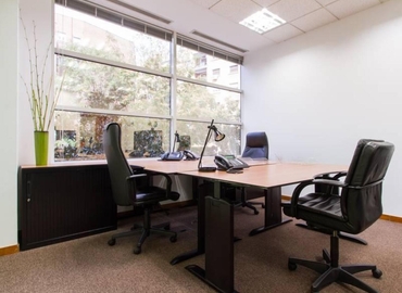 Elija sala de juntas fiable en Madrid Centro 300 m², Calle López de Hoyos 35 - 1ª - 7 | MatchOffice.es