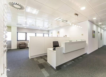 Alquile sala de conferencias acogedora en La Chopera 250 m², Gabriel García Márquez 4 - 23 | MatchOffice