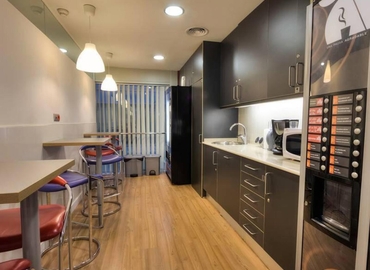 Reserve sala de juntas fiable en Eixample 100 m², Gran Via de les Corts Catalanes 583 - 25 | MatchOffice.es