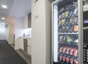 Elija sala de juntas acogedora en Gràcia 40 m², Carrer d'Osona 2 - 11 | MatchOffice