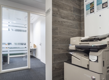 Alquile sala de juntas acogedora en Gràcia 40 m², Carrer d'Osona 2 - 15 | MatchOffice