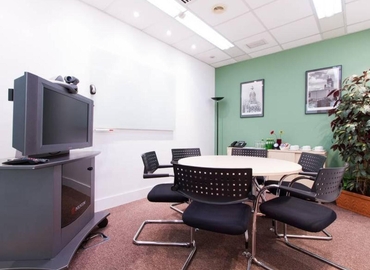 Reserve sala de reuniones acogedora en Madrid Centro 300 m², Paseo de la Castellana 95 - 15º - 26 | MatchOffice.es