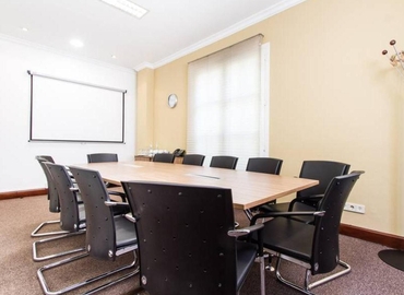 Reserve sala de reuniones equipada en Madrid Centro 300 m², Avenida del Doctor Arce 14 - 16 | MatchOffice