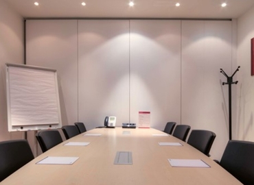 Alquile sala de juntas fiable en les Corts 300 m², Avinguda Diagonal 640 - 12 | MatchOffice.es