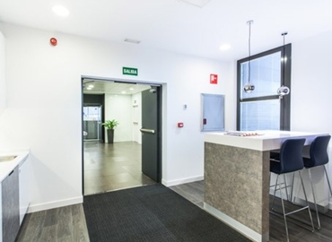 Alquile sala de reuniones fiable en Madrid Centro 135 m², Calle de Martínez Villergas 49 - 7 | MatchOffice