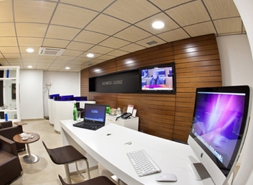 Coopere con nuestra oficina virtual cómoda en Málaga, Plaza de la Solidaridad 12 - 10 | MatchOffice.es