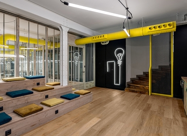 Alquile oficinas de coworking en Madrid Centro 40 m², Calle de la Libertad 20 - 2 | MatchOffice.es