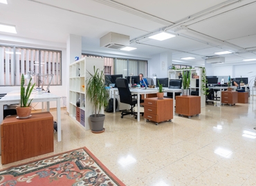 200 m² Coworking  in Palma de Mallorca, Carrer de Margalida Caimari 24 (07005) - 1 | MatchOffice.com