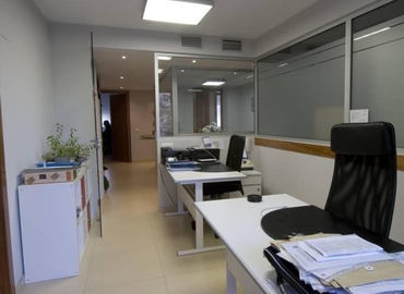 Reserve sala de reuniones equipada en Tarragona 50 m², Josep Maria de Segarra 12 - 5 | MatchOffice.es
