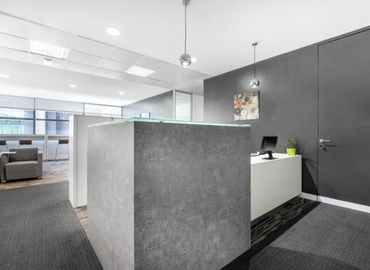 Explore oficinas de coworking en Madrid Centro 48 m², Calle Gran Vía 71 - 4 | MatchOffice