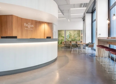 30 m² Shared workspace  in Valencia, Avinguda de Navarro Reverter 8 (46004) - 10 | MatchOffice