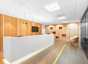 Centros de oficinas disponible para alquilar en Sants-Montjuic 400 m², Carrer de Valencia 63 - 65 - 8 | MatchOffice.es
