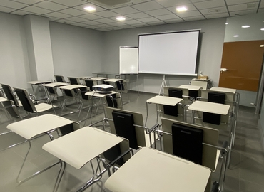 Observe oficinas de coworking en Almería 54 m², Calle Chillida - 3 | MatchOffice