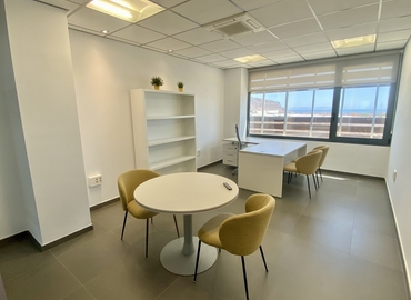 Office Calle Chillida, 4, Salida 429 de la A7, Almería, Roquetas de Mar 04740 Almeria