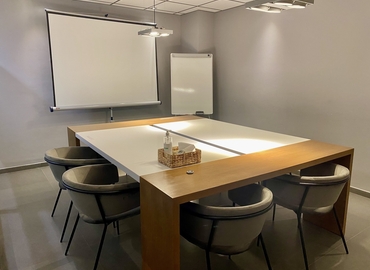 Oficina disponible para alquilar en Almería 54 m², Calle Chillida - 4 | MatchOffice