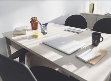 Alquile coworking en Sant Martí 100 m², Carrer de Badajoz 32 - 2 | MatchOffice