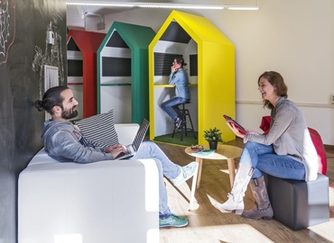 Centros de oficinas disponible para alquilar en Ciutat Vella 40 m², Carrer de Torres i Amat 21 - 16 | MatchOffice.es