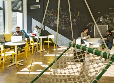 Observe oficinas temporales en Ciutat Vella 440 m², Carrer de Torres i Amat 21 - 19 | MatchOffice.es