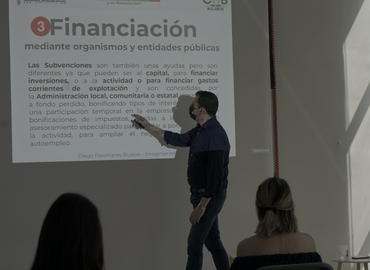 Alquile coworking en Ciudad Real 390 m², Calle Prado - 18 | MatchOffice.es