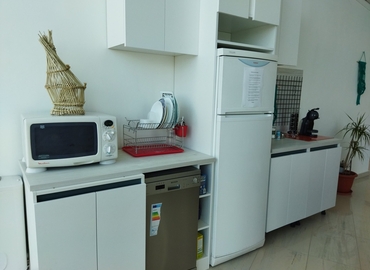 Explore oficinas de coworking en Ciudad Real 390 m², Calle Prado - 10 | MatchOffice.es