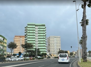 700 m² Business space in Cadiz, Avenida España (11300) - 1 | MatchOffice