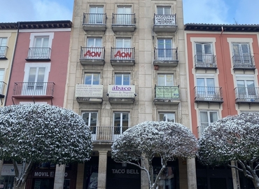 Centros de negocio en alquiler en Burgos 45 m², Pl. Mayor - 6 | MatchOffice