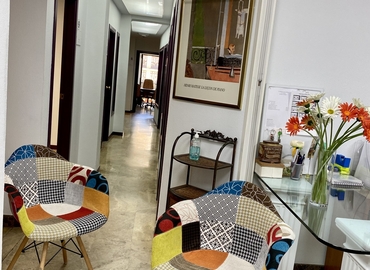 Business center disponible para alquilar en Burgos 45 m², Pl. Mayor - 9 | MatchOffice.es