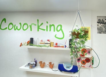 Observe oficinas de coworking en Burgos 75 m², Plaza Mayor 22 - 5 | MatchOffice.es