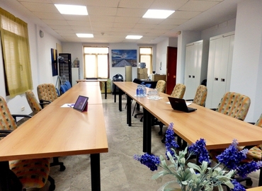 Alquile sala de reuniones en Burgos 50 m², Calle Entremercados 8 - 17 | MatchOffice