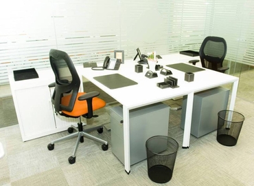 Reserve sala de juntas equipada en Alcobendas 40 m², Avda Tenerife 2 - 3 | MatchOffice