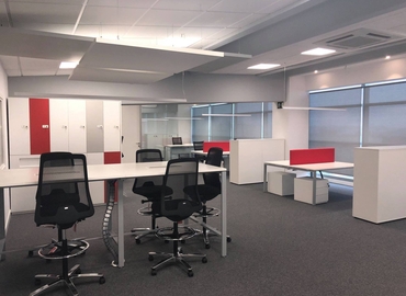 Elija sala de reuniones acogedora en Salamanca 40 m²,  Calle Segunda 43 Poligono Montalvo III. Carbajosa de la Sagrada - 8 | MatchOffice.es