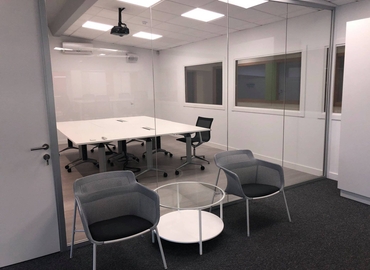 Reserve sala de reuniones fiable en Salamanca 40 m², Calle Segunda 43 Poligono Montalvo III. Carbajosa de la Sagrada - 15 | MatchOffice