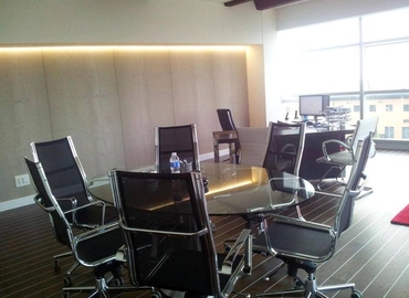 Elija sala de reuniones acogedora en Salamanca 40 m², Calle Segunda 43 Poligono Montalvo III. Carbajosa de la Sagrada - 16 | MatchOffice.es