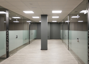 Reserve sala de reuniones fiable en Ferrol 40 m², Avenida Arrieiros esquina Vidrieros - 14 | MatchOffice.es
