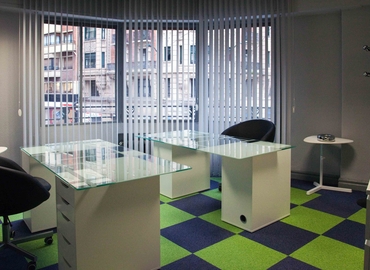 Elija sala de conferencias acogedora en Bilbao 16 m², Venezuela Plaza 1 - 9 | MatchOffice.es