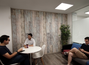 Reserve sala de conferencias fiable en Eixample 40 m², Avinguda Diagonal 263 - 14 | MatchOffice.es