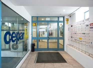 30 m² Conference space in Zaragoza, Calle Vicente Berdusán Bloque D (50010) - 3 | MatchOffice.com