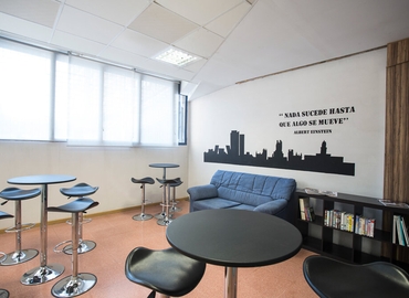 30 m² Meeting room in Zaragoza, Calle Vicente Berdusán Bloque D (50010) - 5 | MatchOffice.com