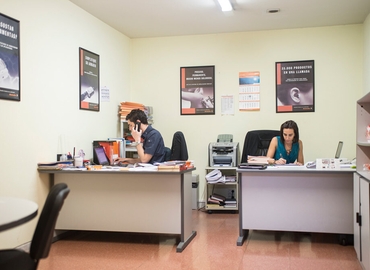 Office Calle Vicente Berdusán Bloque D 50010 Zaragoza