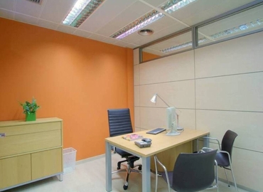 Alquile nuestra oficina virtual fiable en Ciutat Vella, General Álvarez de Castro  8 - 7 | MatchOffice.es