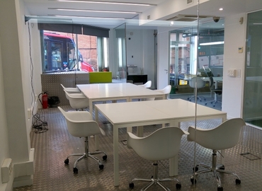 Elija sala de reuniones acogedora en Gràcia 40 m², Carrer Albigesos 25-27 - 3 | MatchOffice