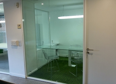 Alquile sala de reuniones fiable en Gràcia 40 m², Carrer Albigesos 25-27 - 9 | MatchOffice