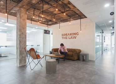 Elija sala de reuniones fiable en Madrid Chamartín 20 m², Calle de Bravo Murillo - 8 | MatchOffice.es