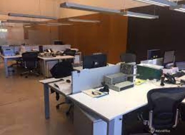 Explore oficinas de coworking en València 300 m², Carrer Ernesto Che Guevara 18 bajo - 3 | MatchOffice
