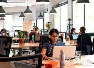 Micentro de negocio en alquiler en Sant Martí 10 m², Carrer del Doctor Trueta - 7 | MatchOffice