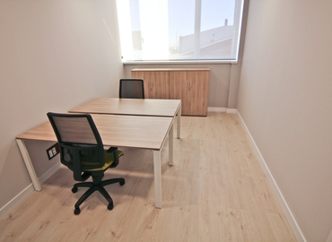 Centros de negocio disponible para alquilar en Eixample 100 m², Ronda President Irla 26 - 5 | MatchOffice.es