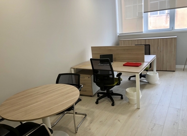 Centros de negocio en alquiler en Eixample 100 m², Ronda President Irla 26 - 7 | MatchOffice.es